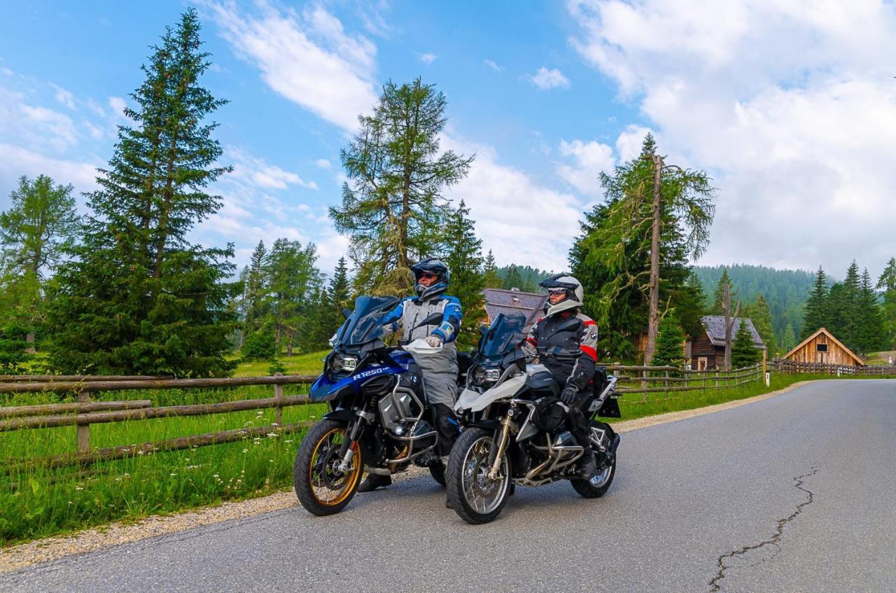 Grizzly Sport & Motorrad Resort سانكت مارغارثين إم يونغاو المظهر الخارجي الصورة