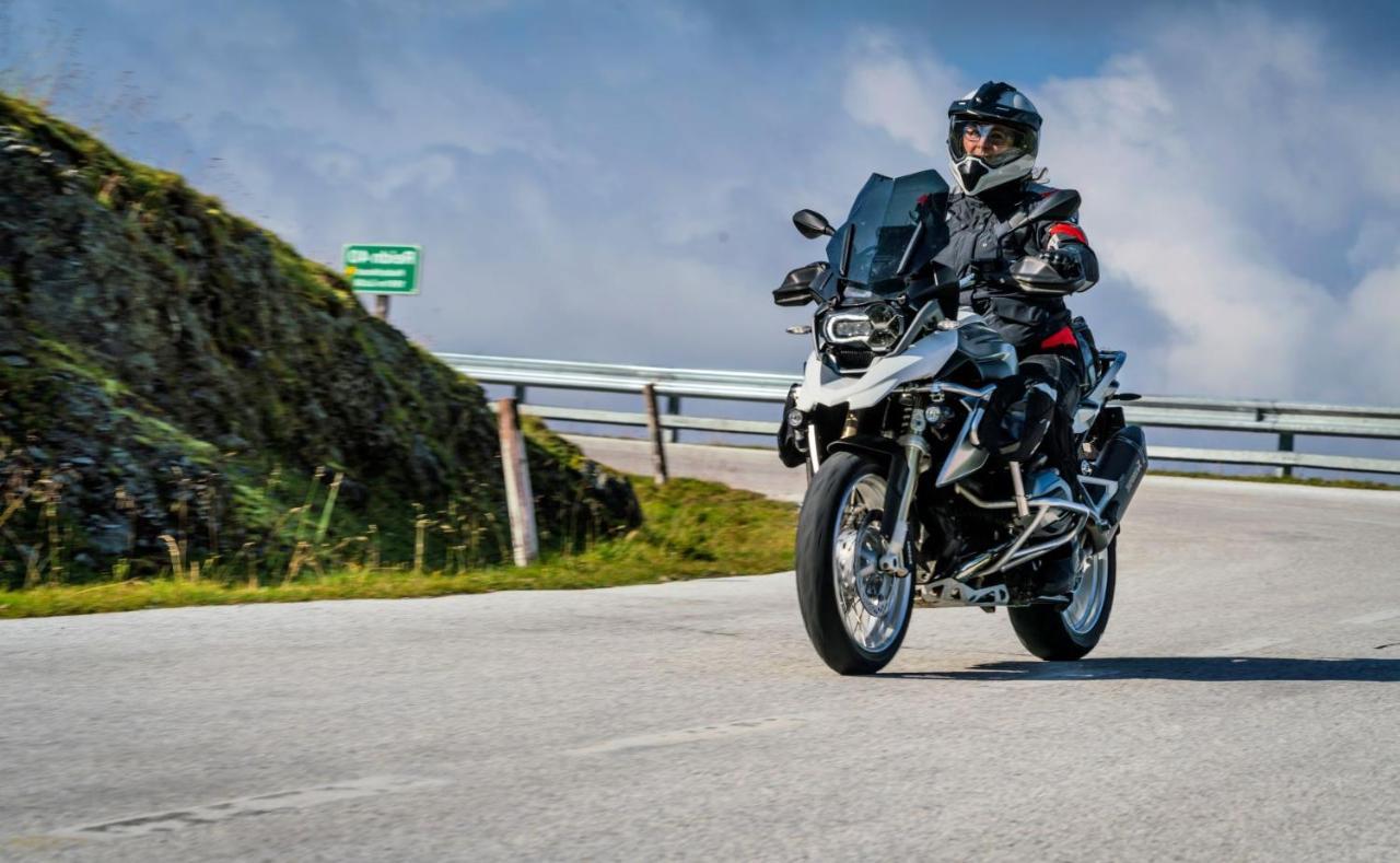 Grizzly Sport & Motorrad Resort سانكت مارغارثين إم يونغاو المظهر الخارجي الصورة